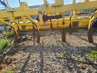 Cultivador para tractor