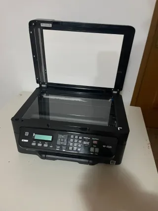 Impresora Epson WF-2520 Negra