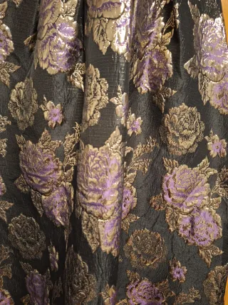 Vestido fiesta Shein negro, morado y dorado.TallaL