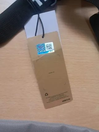 Riñonera Umbro Negra y Gris