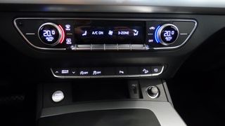 Audi Q5 SPORTBACK 35 TDI HIBRIDO STRONIC 12/2023