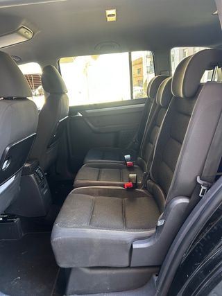 Volkswagen Touran 2012