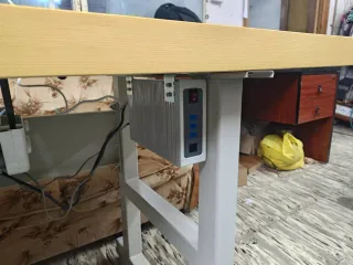 Máquina de coser Adler 205/370