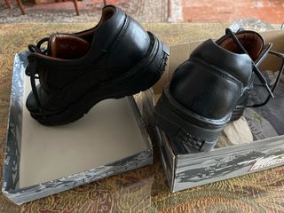 Zapatos Fluchos negros piel