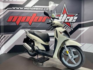 Honda SH 125 Scooter Blanca