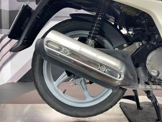 Honda SH 125 Scooter Blanca