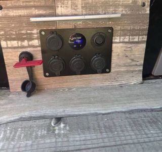 Volkswagen Caravelle 2011