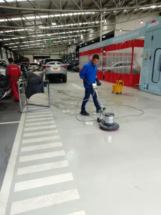 Servicio de limpieza ayudante o lava platos