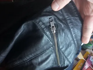 Pantaloni in pelle - One TeaSpoon