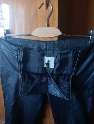 Pantaloni in pelle - One TeaSpoon