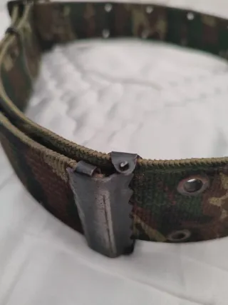 Ceñidor boscoso militar