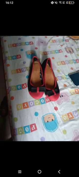 Manoletinas Negras y Rojas