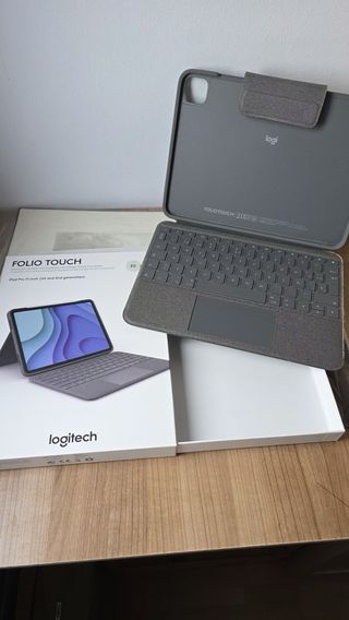Funda Teclado Logitech Folio Touch iPad Pro 11
