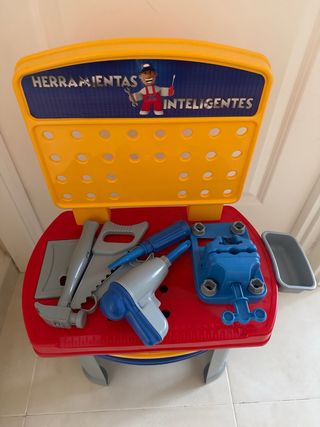 Taller de herramientas de juguete