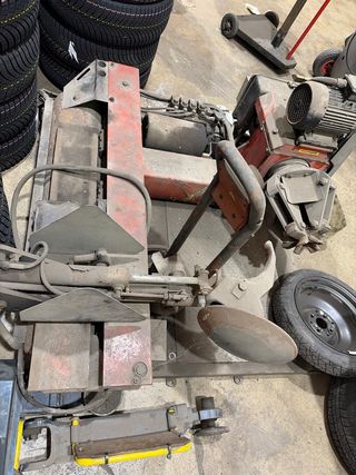 Desmontadora de camión portátil