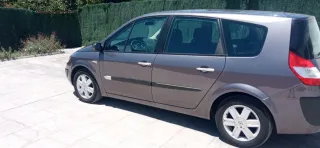 Renault Grand Scenic 2005