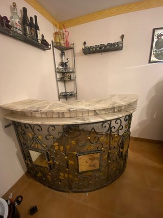 Barra Minibar Interior Mármol y Metal