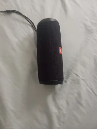 Altavoz JBL Negro
