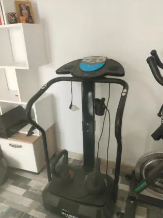 Máquina Vibratoria Bluefin Fitness