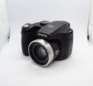 Fujifilm FinePix S5700 7.1MP Fotocamera Digitale