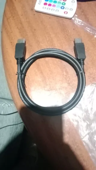 Monitor MSI muy poco uso 27 pulgadas