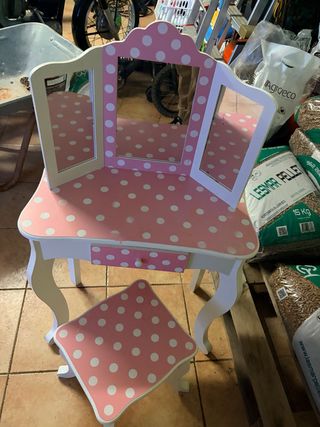 Tocador infantil madera con espejo y taburete