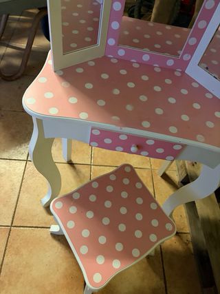 Tocador infantil madera con espejo y taburete