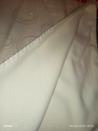 Pañolón beige/blanco, a estrenar tamaño adulta.