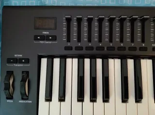 Novation Launchkey 49 MK2