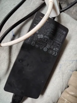 Base de conexión Microsoft Surface