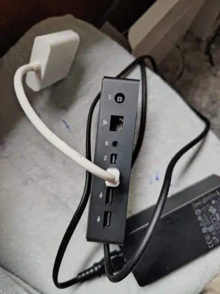 Base de conexión Microsoft Surface