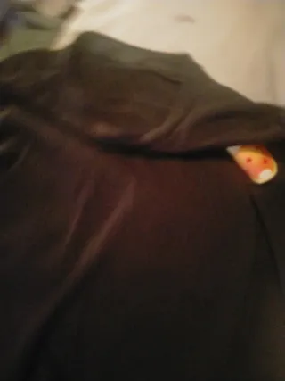 Camisa Negra con Diseño Goku y Esferas