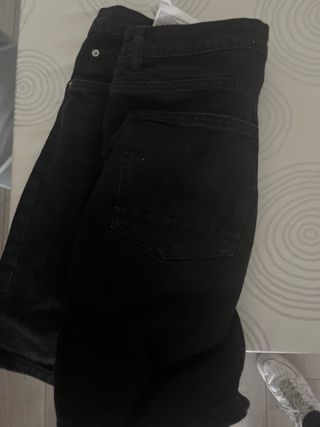 Tejanos cortos negros