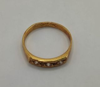 Anillo Bebe circonitas oro 18k, 0,6gr. Ref. G-076.