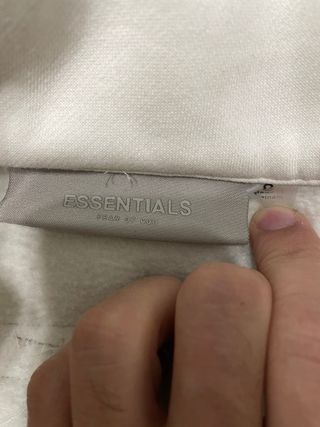 Sudadera Fear of God Essentials Beige