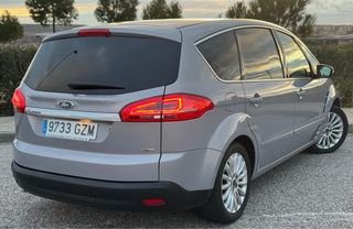 Ford S-MAX 2011