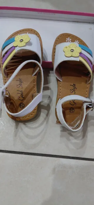 3 Pares Sandalias Infantiles Talla 24 y 25