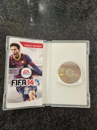 FIFA 14 Legacy Edition PSP