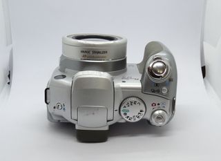 Canon PowerShot S2 IS 5MP Zoom 12x