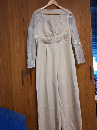 Mono beige mangas transparentes. Shein. XL/44