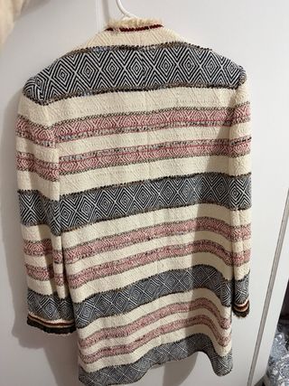 Abrigo Zara Étnico