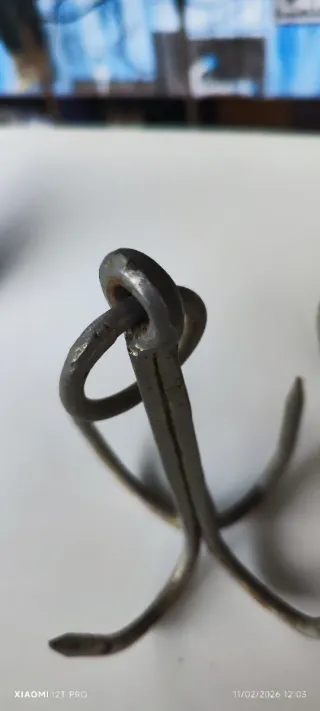 Antiguos ganchos de pozo Forja