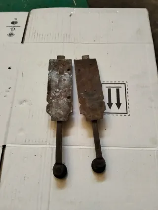 2 Pastillas de freno antiguas