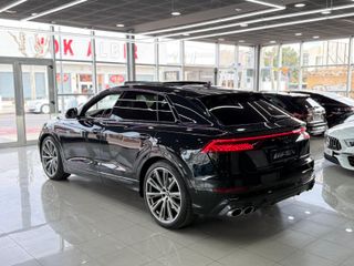 Audi SQ8 2022