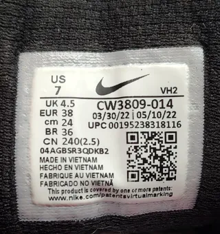 Zapatillas trail running Nike Juniper talla 38