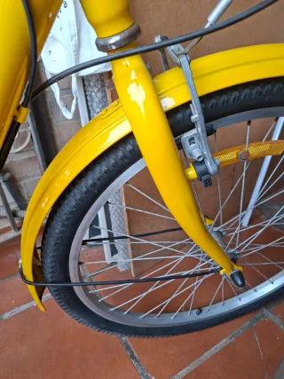Triciclo Amarillo Nuevo Sin Usar