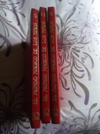 3 tomos del mundo mágico de los niños.Océano.