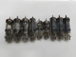 Lote de 9 válvulas/lámparas electrónicas