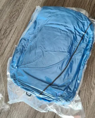 Saco de dormir azul acolchado, ultraligero