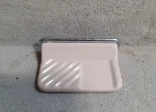 Jabonera antigua porcelana y metal buen estado